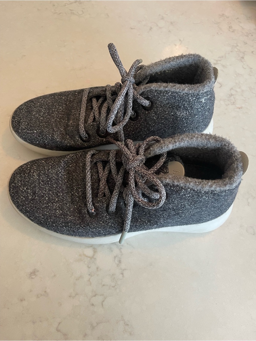 Women’s size 8 Allbirds wool hightops Grey